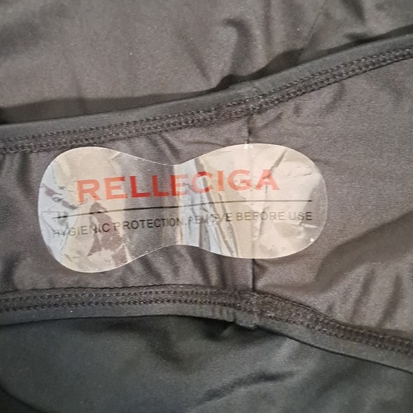 Relleciga Bandeau One Piece Swimsuit Black - Picture 10 of 11